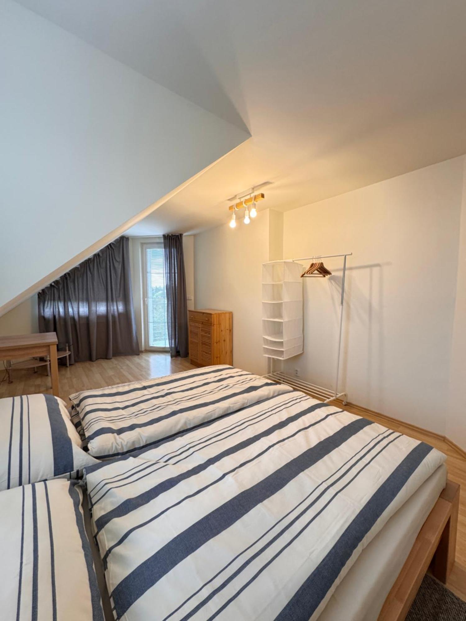 公寓 Diamondvilla, 4 Bedroom Apartment, Garden & *