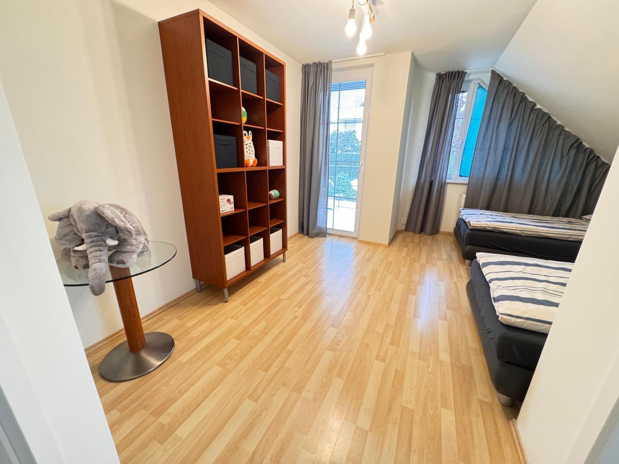 公寓 Diamondvilla, 4 Bedroom Apartment, Garden & 布拉格