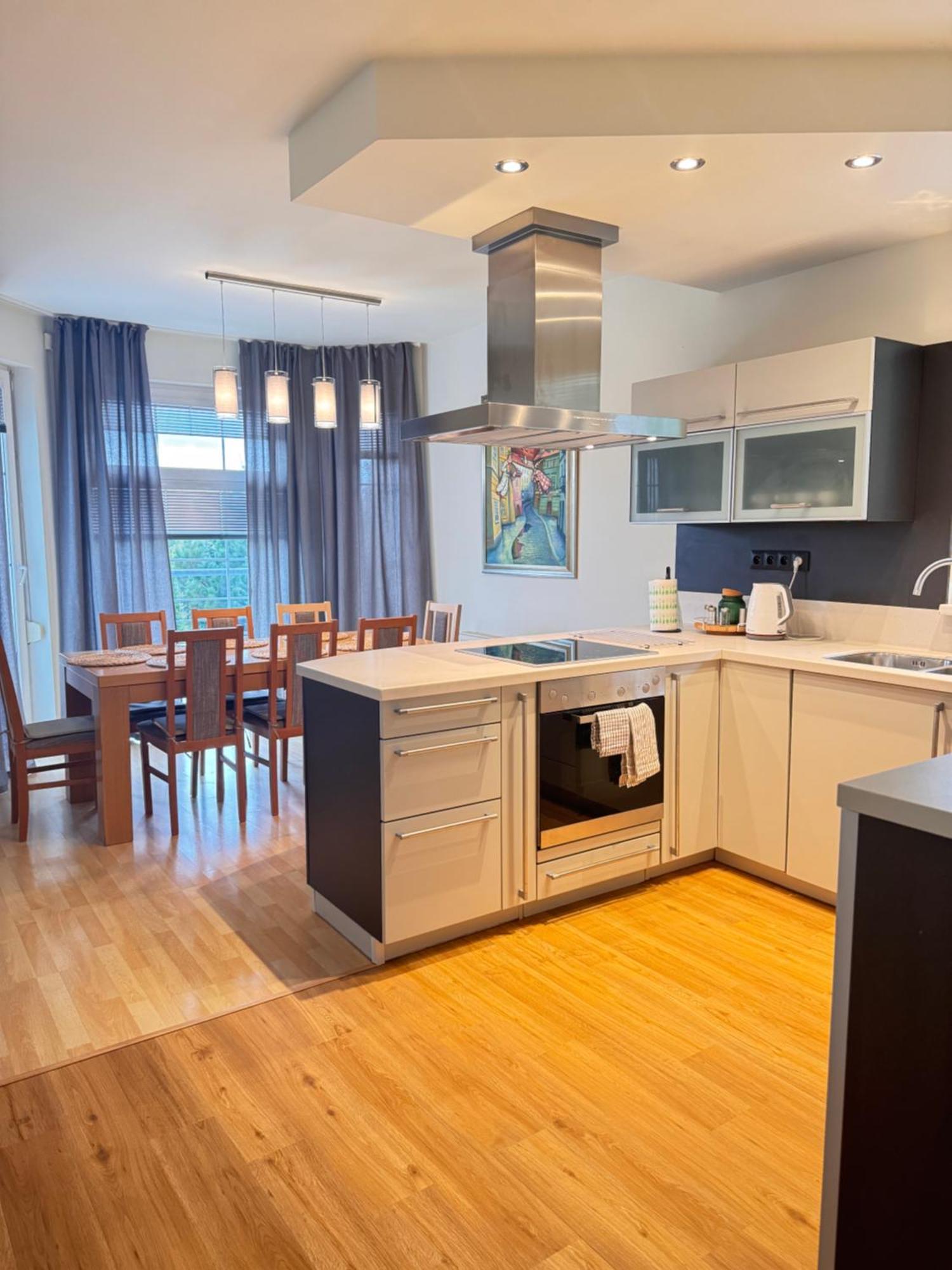 Diamondvilla, 4 Bedroom Apartment, Garden & * 布拉格