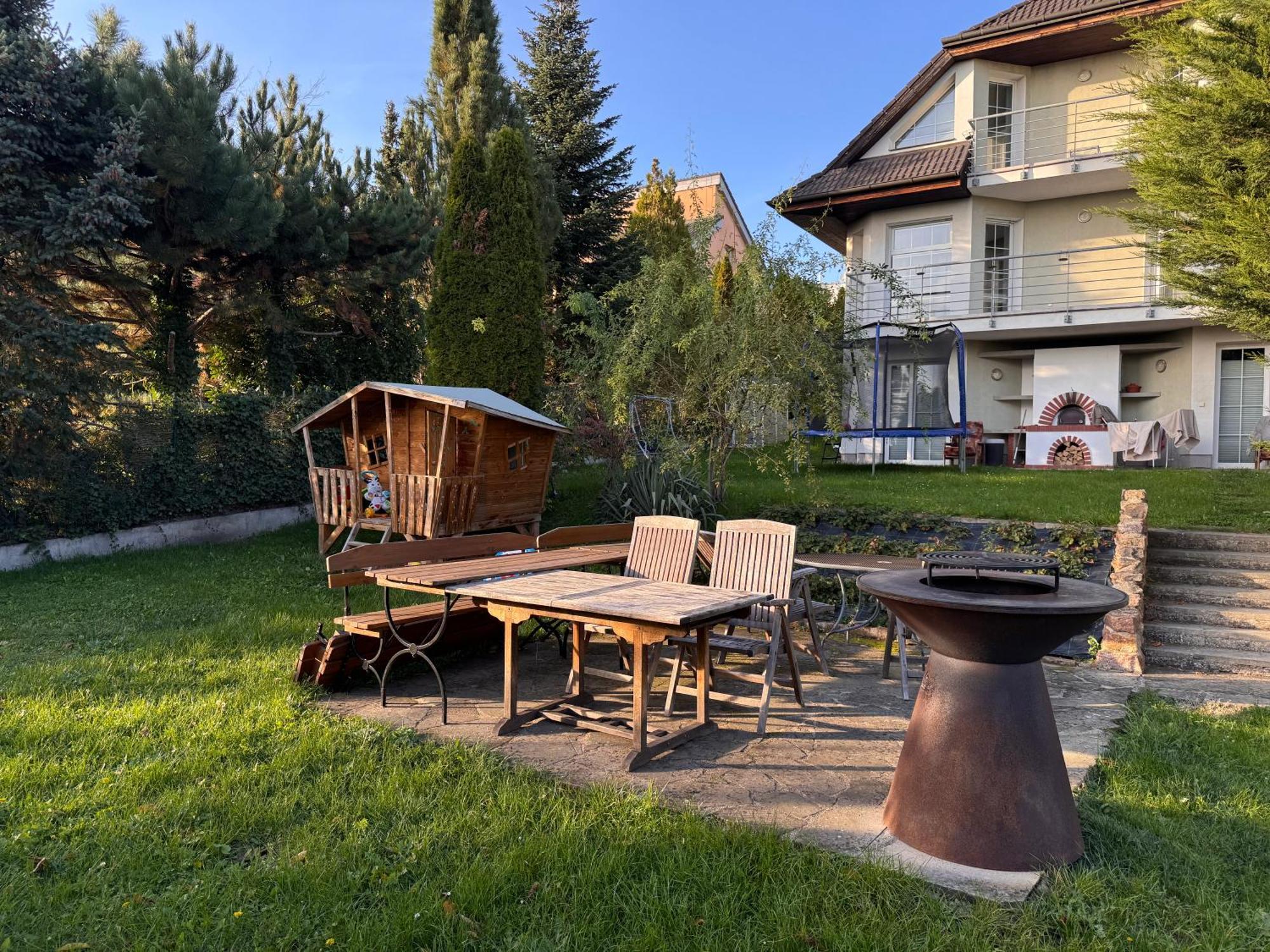 公寓 Diamondvilla, 4 Bedroom Apartment, Garden & 布拉格