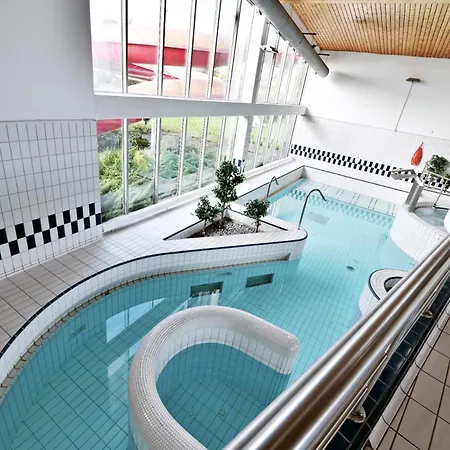 Diamondvilla, 4 Bedroom Apartment, Garden & Spa Prague Exterior photo