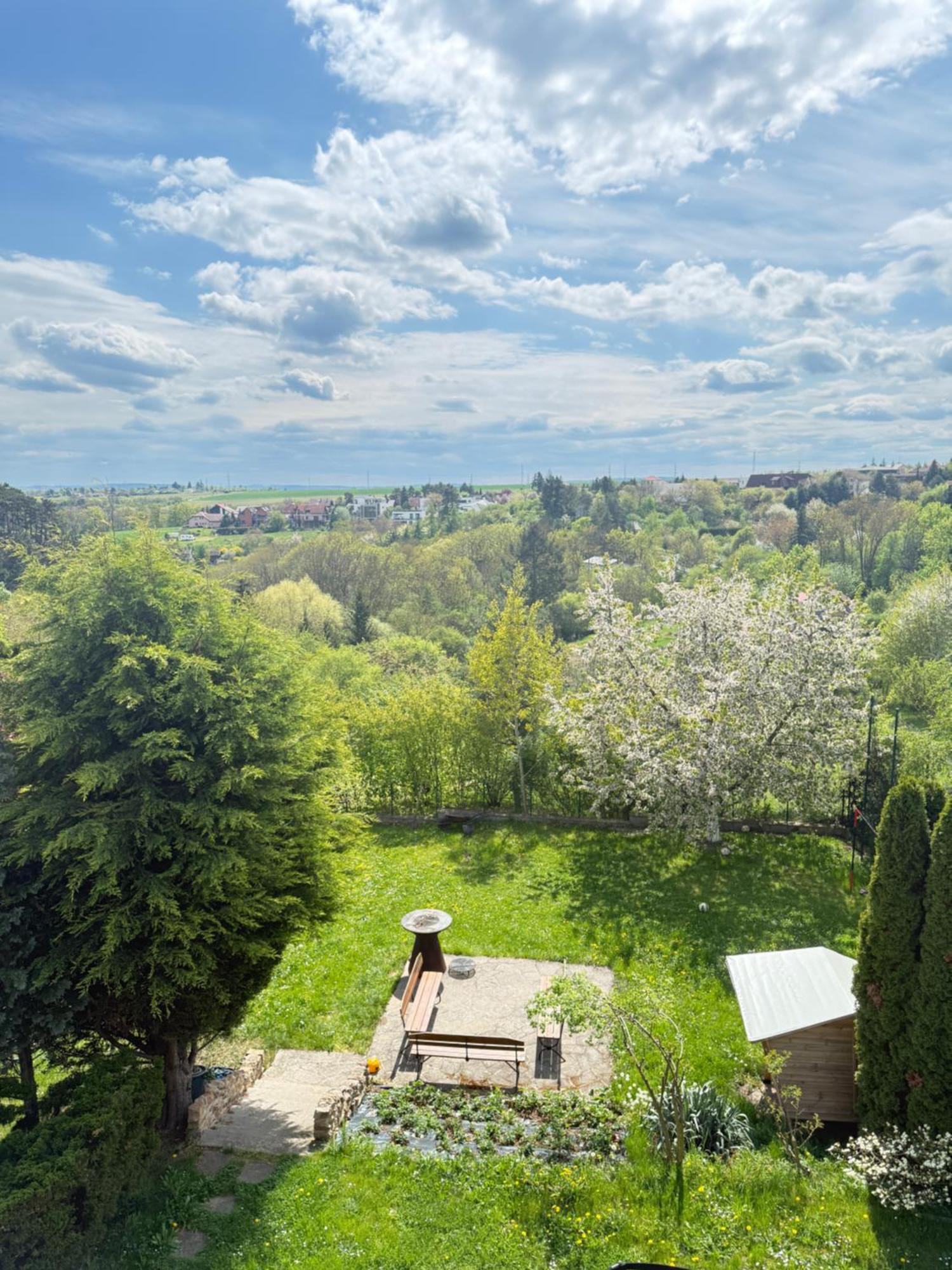 Apartament Diamondvilla, 4 Bedroom Apartment, Garden & Praga
