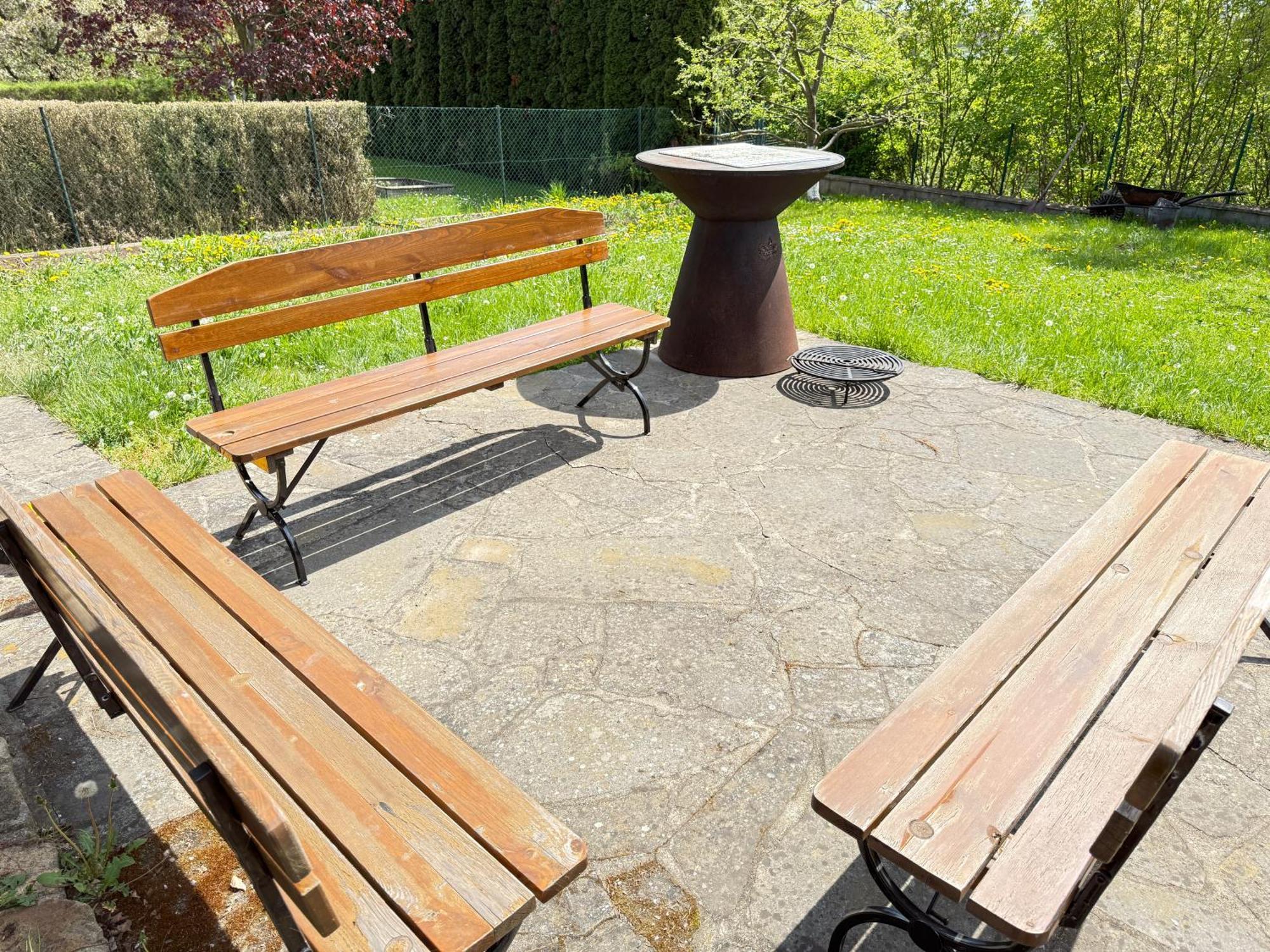 Diamondvilla, 4 Bedroom Apartment, Garden & Apartment Prague