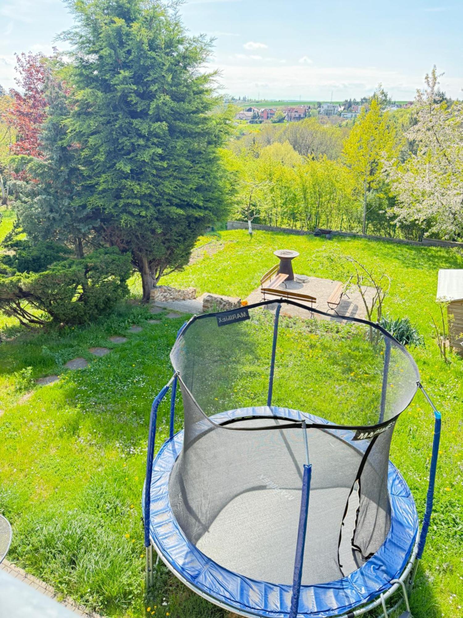 Diamondvilla, 4 Bedroom Apartment, Garden & Apartment